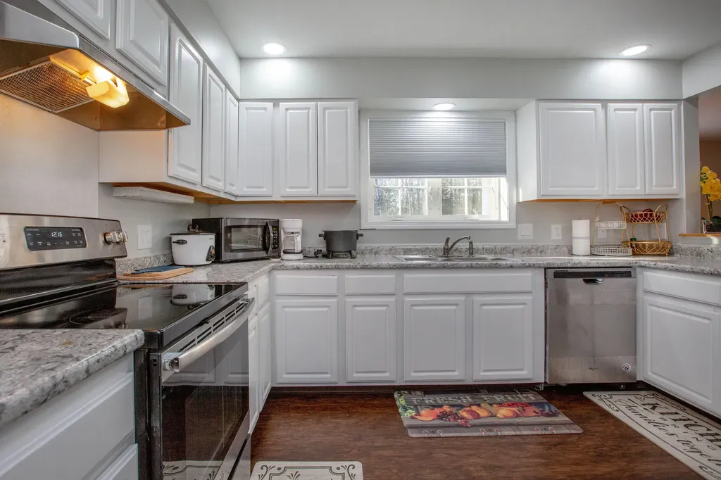14 Lupine Circle Brunswick ME 04011