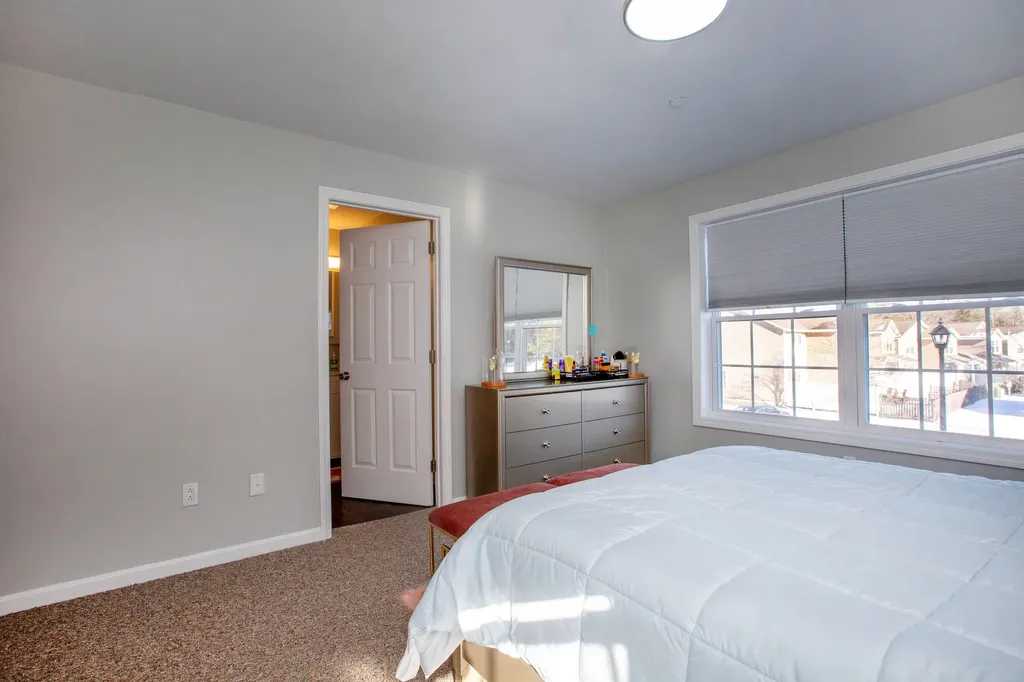 14 Lupine Circle Brunswick ME 04011