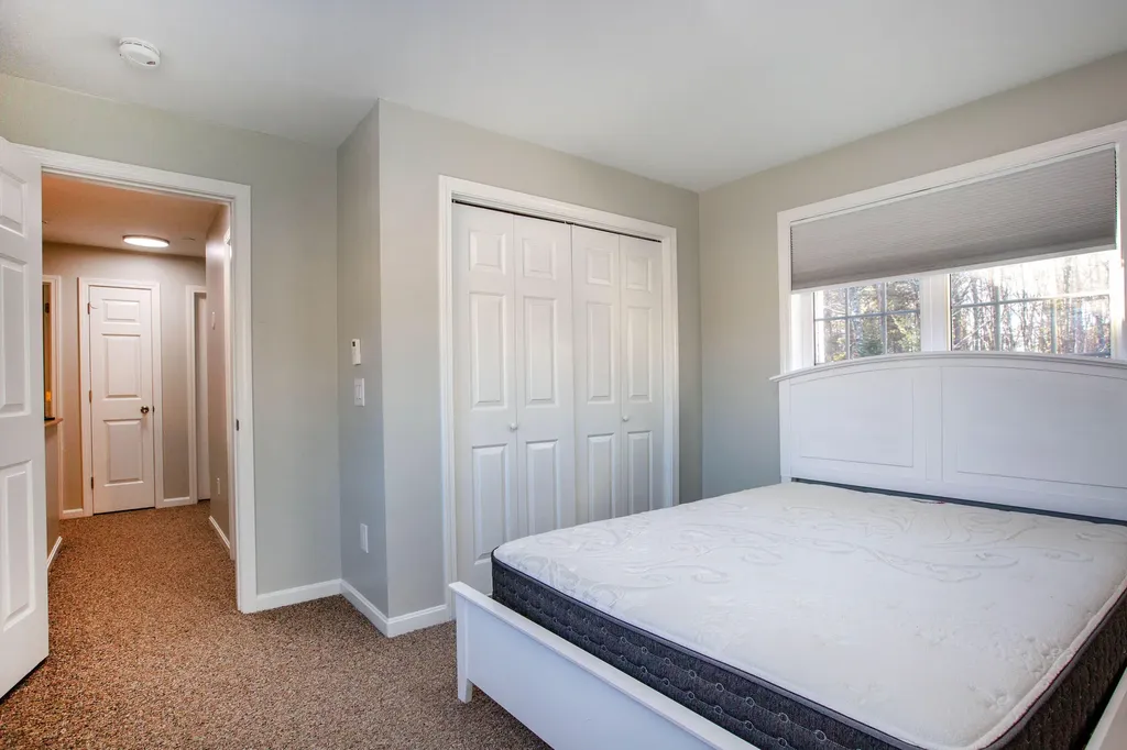 14 Lupine Circle Brunswick ME 04011
