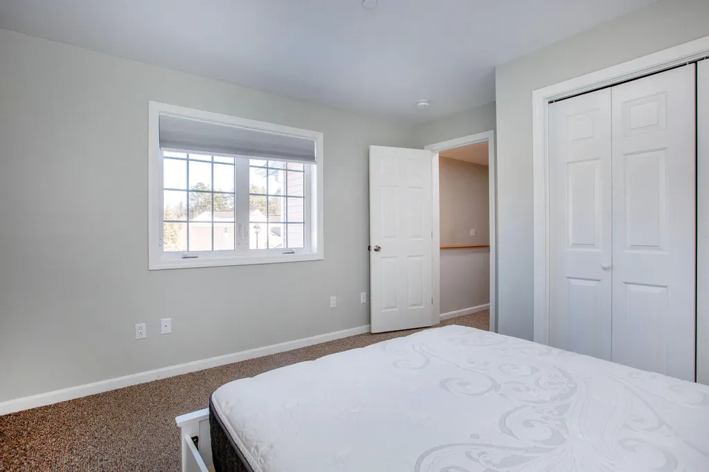 14 Lupine Circle Brunswick ME 04011