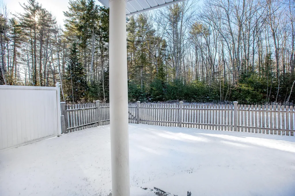 14 Lupine Circle Brunswick ME 04011
