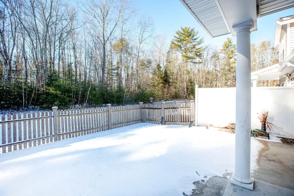 14 Lupine Circle Brunswick ME 04011