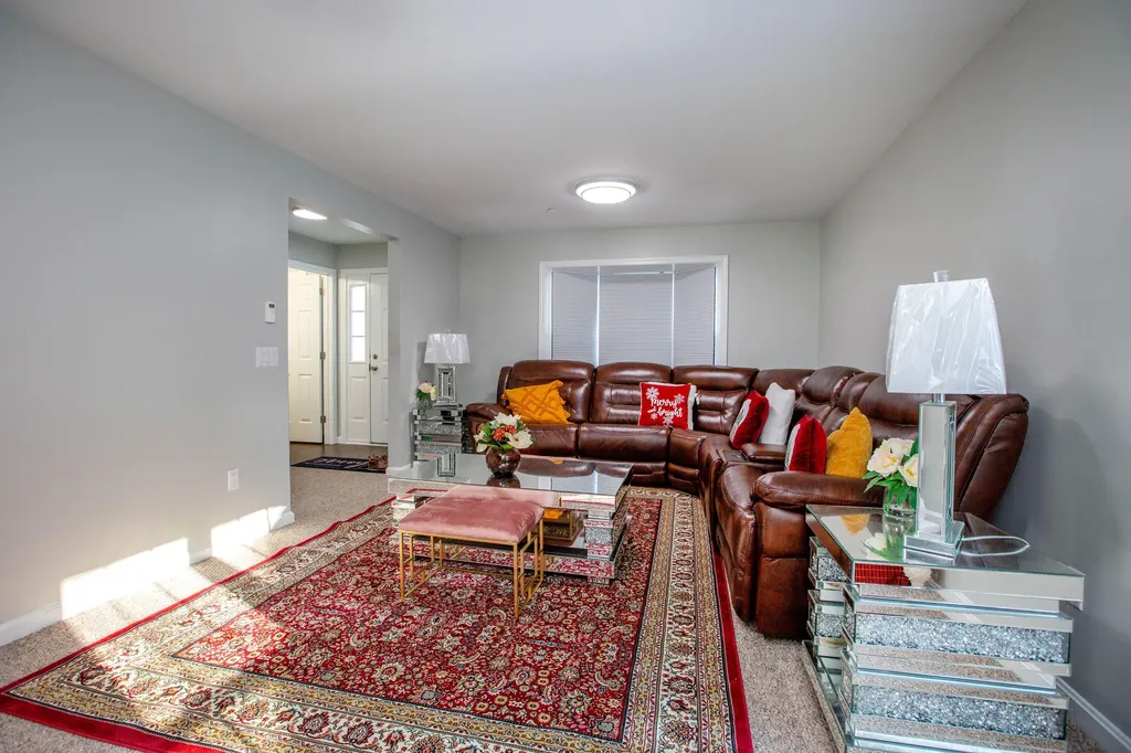 14 Lupine Circle Brunswick ME 04011