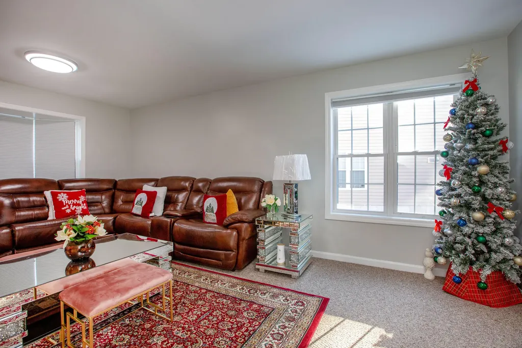 14 Lupine Circle Brunswick ME 04011