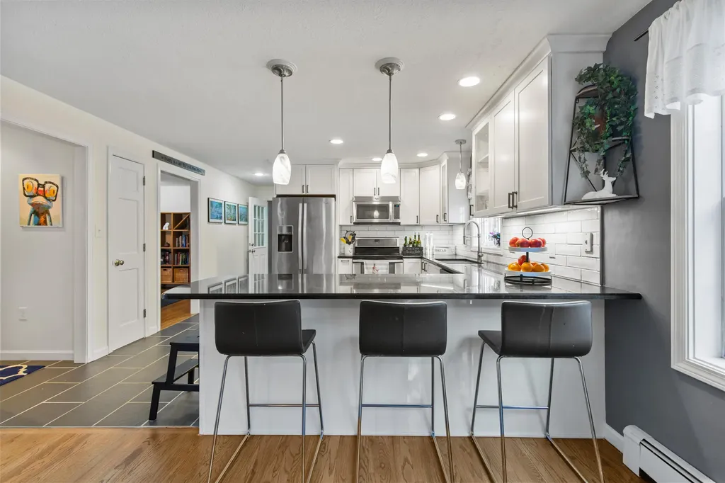6 Parsons Farm Road Brunswick ME 04011