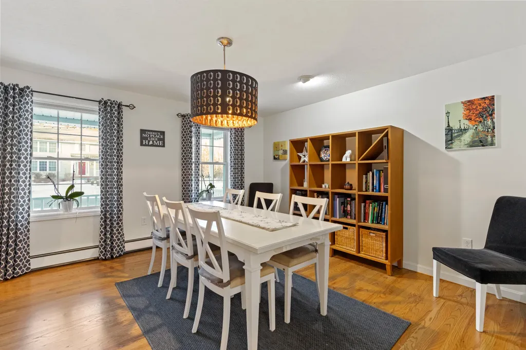 6 Parsons Farm Road Brunswick ME 04011