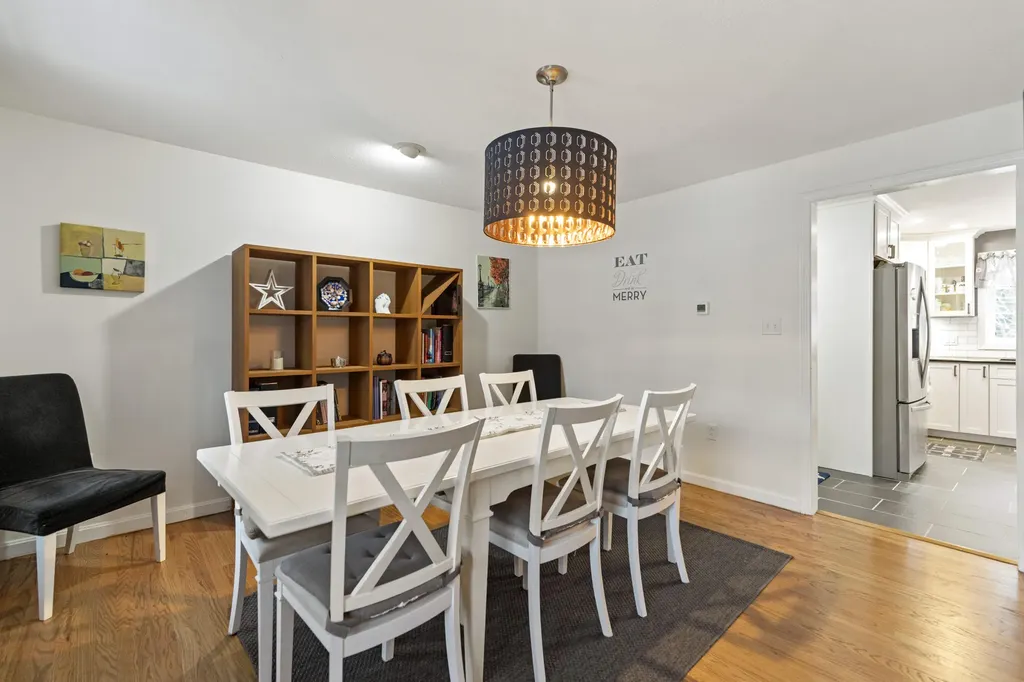 6 Parsons Farm Road Brunswick ME 04011