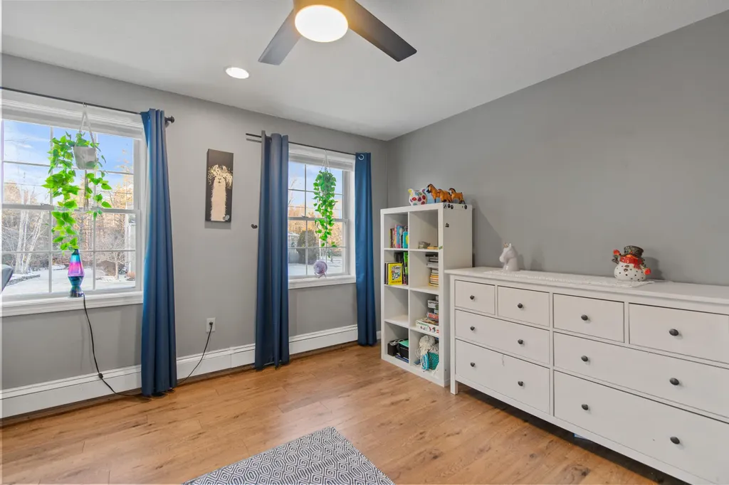 6 Parsons Farm Road Brunswick ME 04011