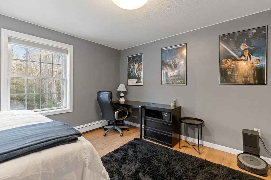 6 Parsons Farm Road Brunswick ME 04011