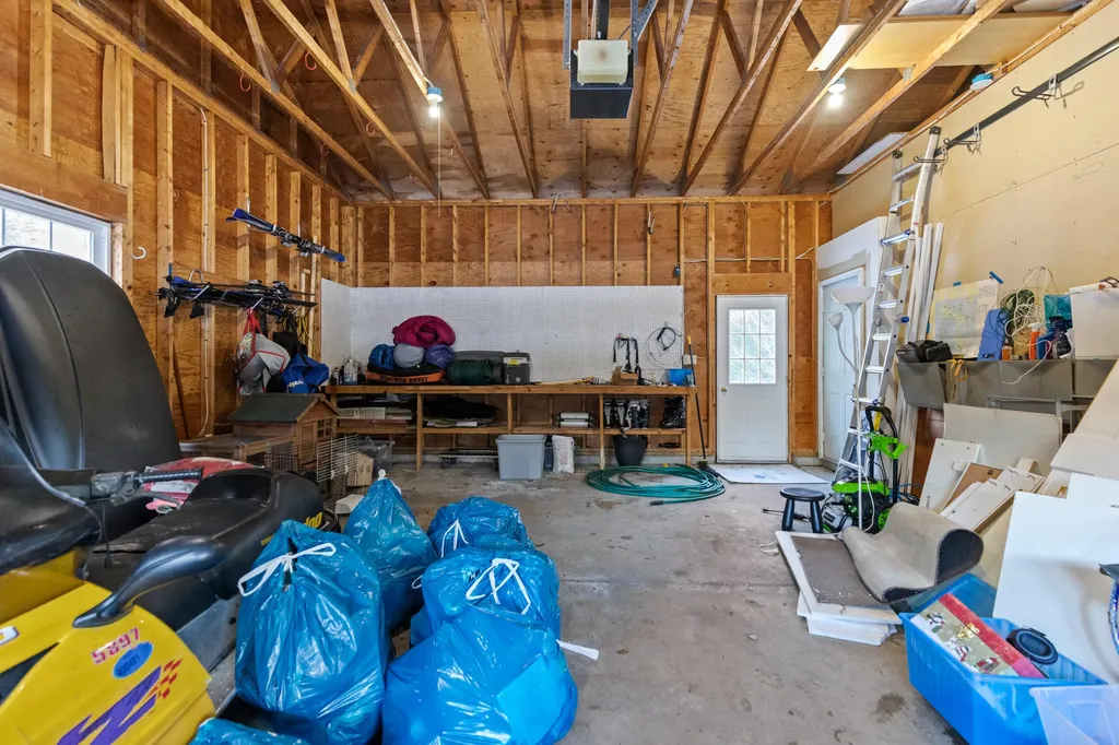 6 Parsons Farm Road Brunswick ME 04011