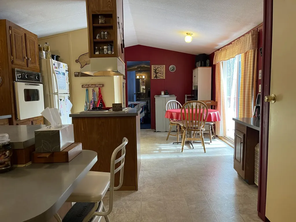 576 Hinckley Road Clinton ME 04927