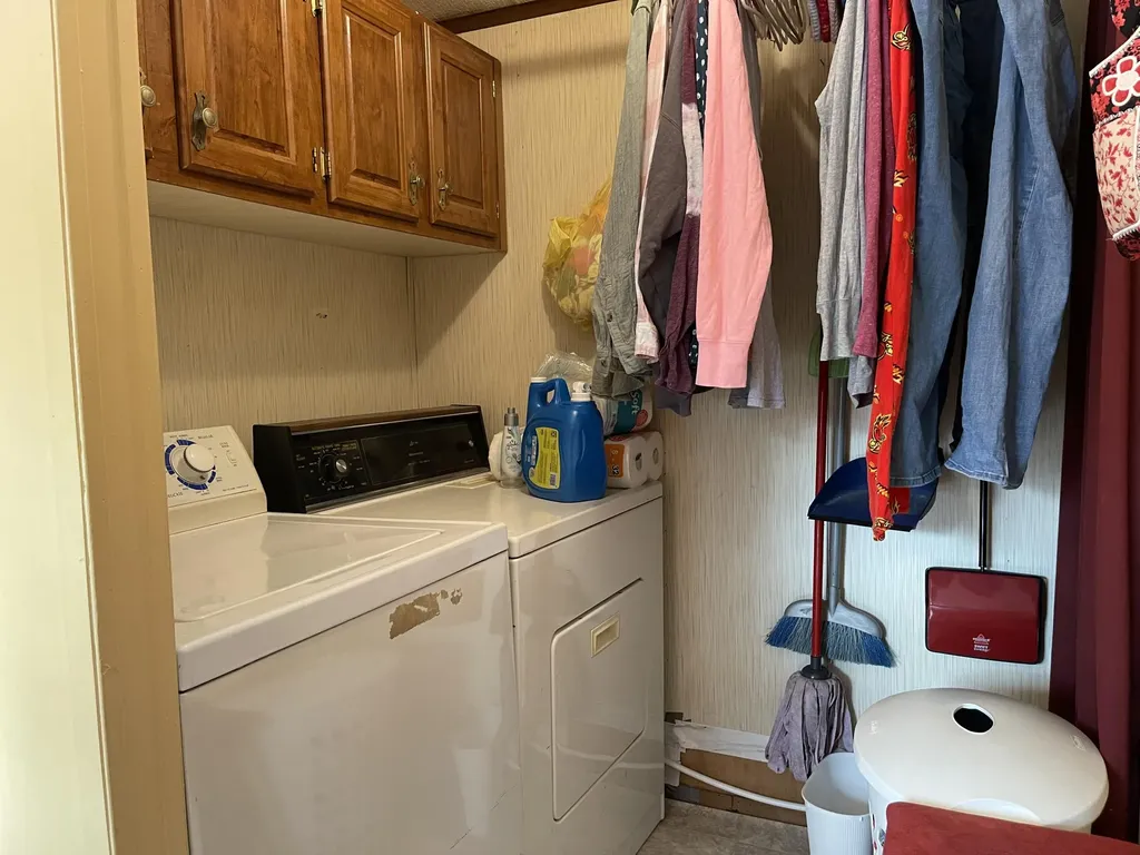 576 Hinckley Road Clinton ME 04927