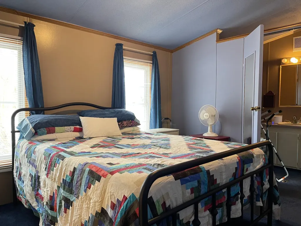 576 Hinckley Road Clinton ME 04927