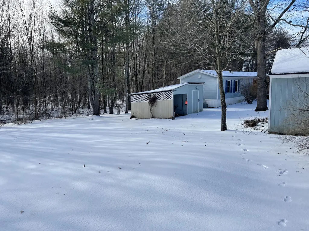 576 Hinckley Road Clinton ME 04927