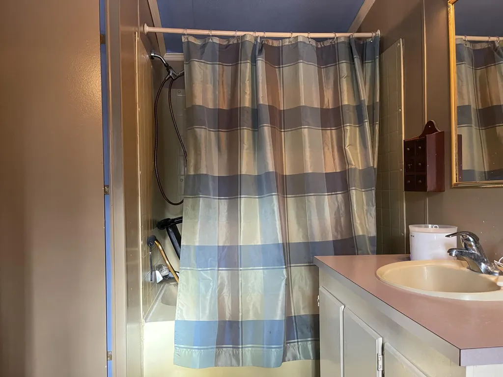 576 Hinckley Road Clinton ME 04927