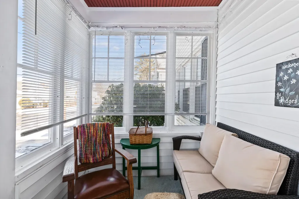 32 Machigonne Street Portland ME 04102