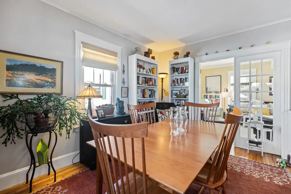32 Machigonne Street Portland ME 04102