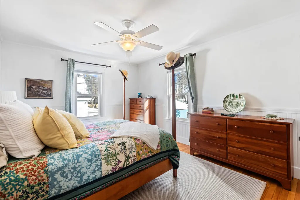 32 Machigonne Street Portland ME 04102