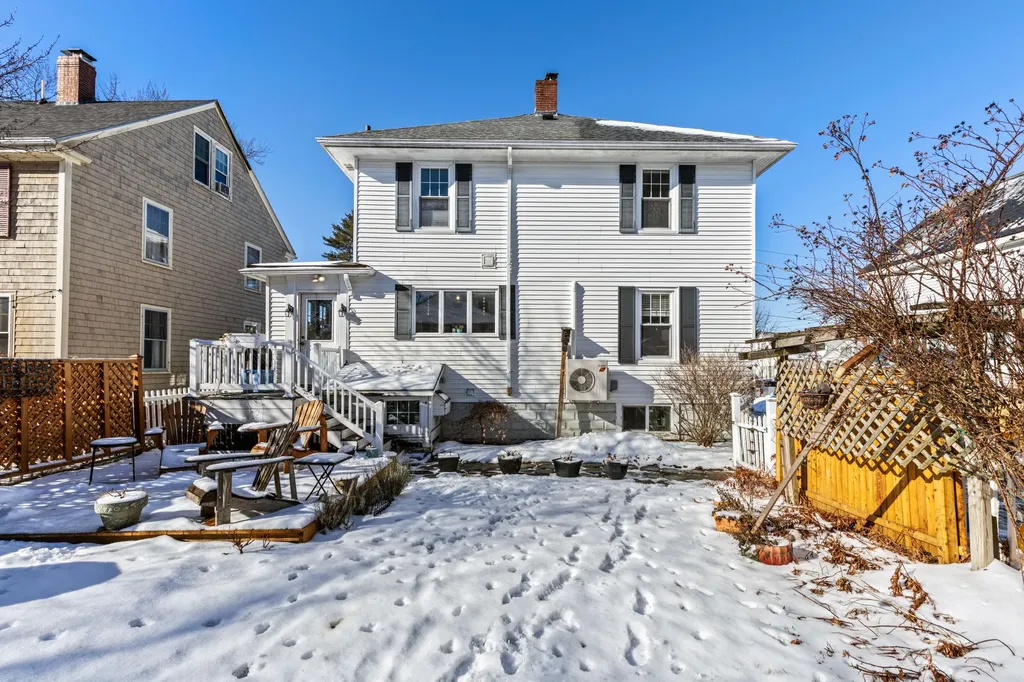 32 Machigonne Street Portland ME 04102