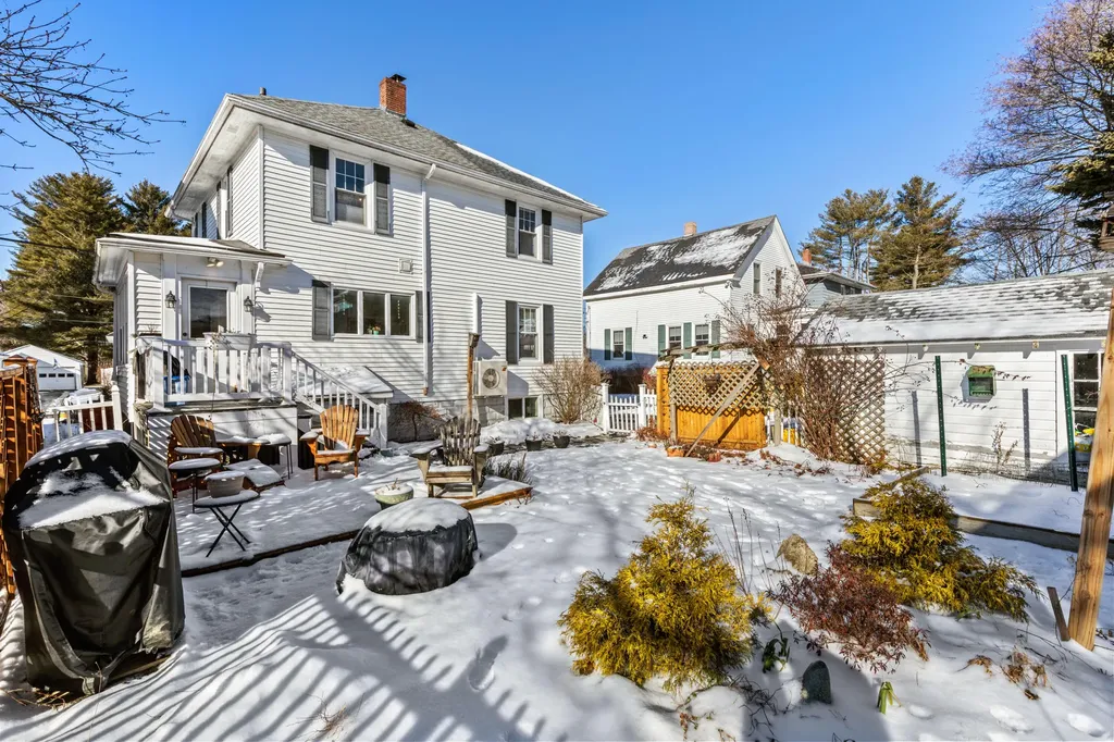 32 Machigonne Street Portland ME 04102