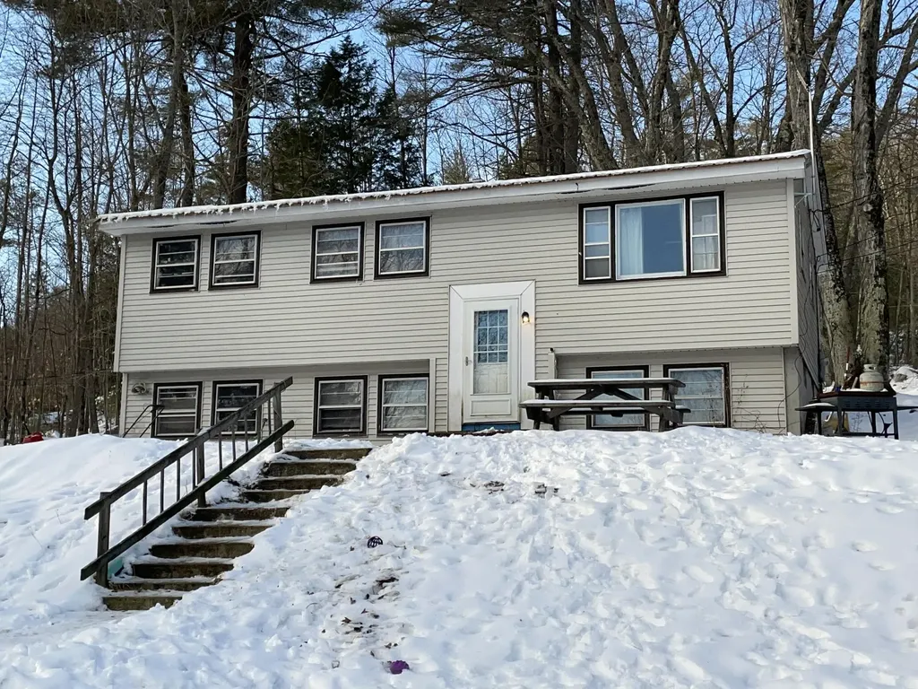 12 Orchard Street Norway ME 04268