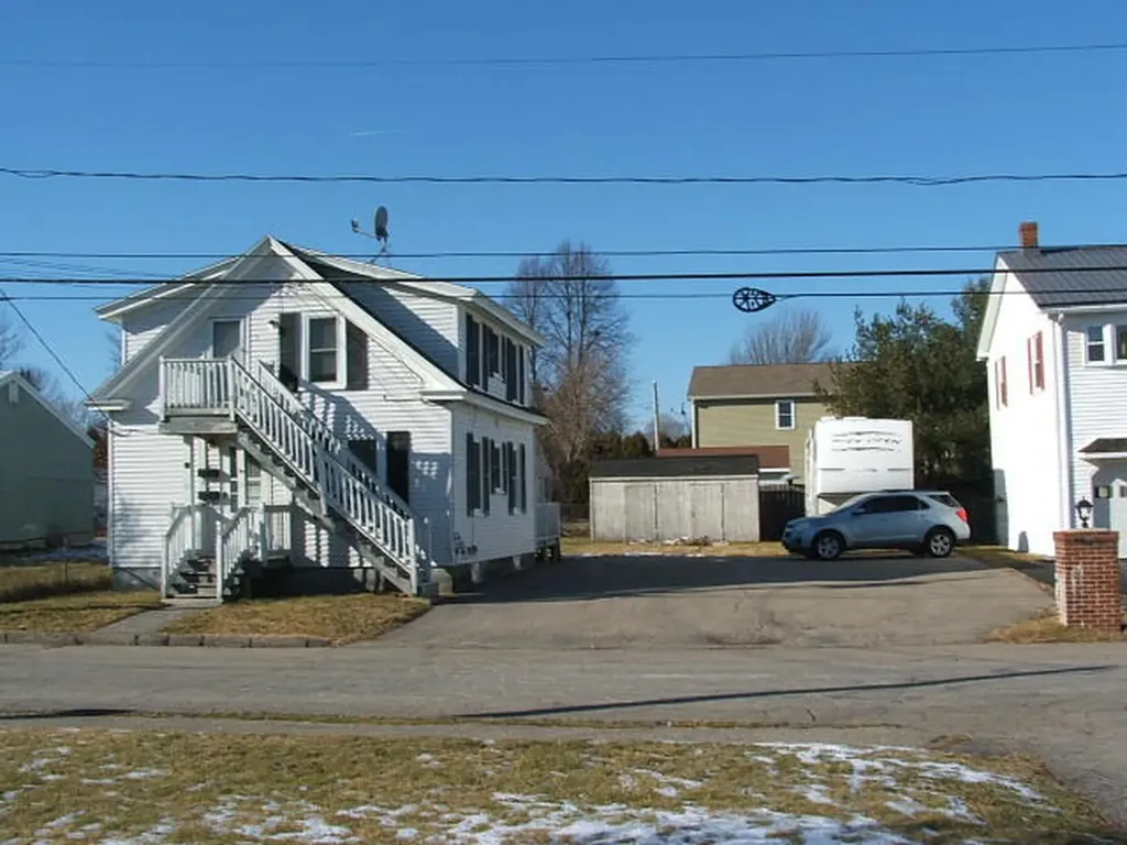 12 Raymond Street Biddeford ME 04005
