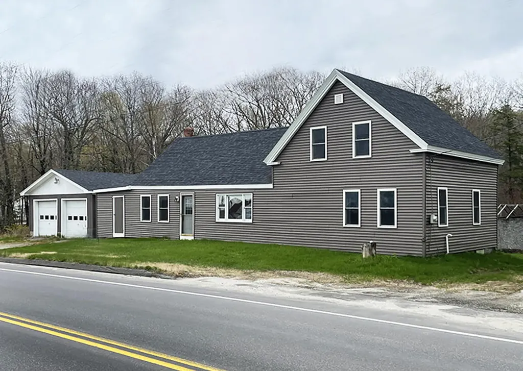 34 Route 126 Monmouth ME 04259