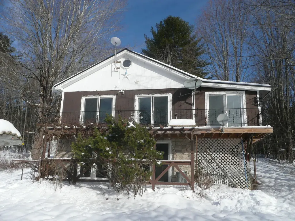 741 Elliotsville Road Monson ME 04464