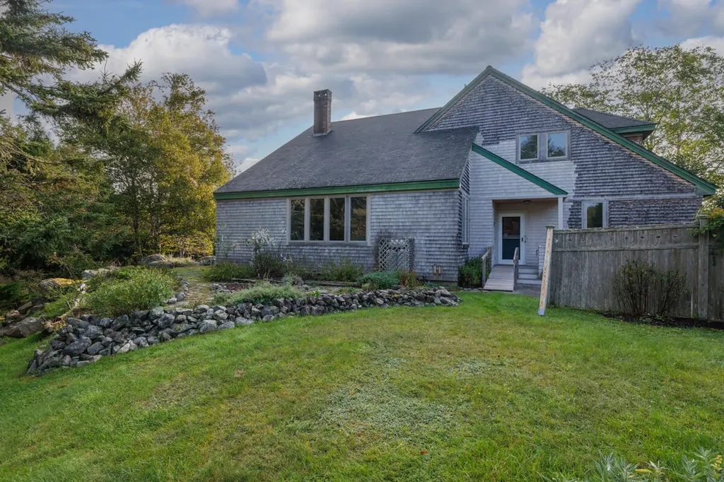 13 Pray's Meadow, Somesville Mount Desert ME 04660