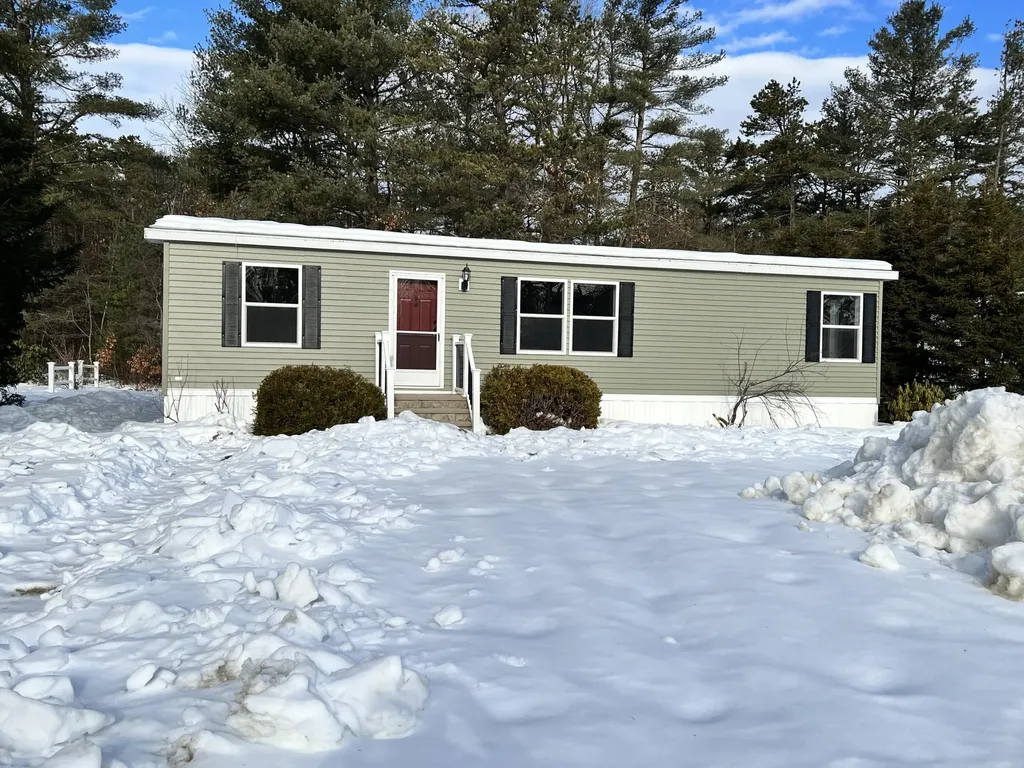 12 Pine Cone Drive Alfred ME 04002
