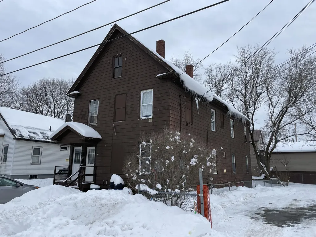 18 King Street Waterville ME 04901