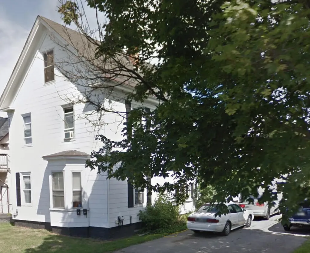 31 High Street Waterville ME 04901
