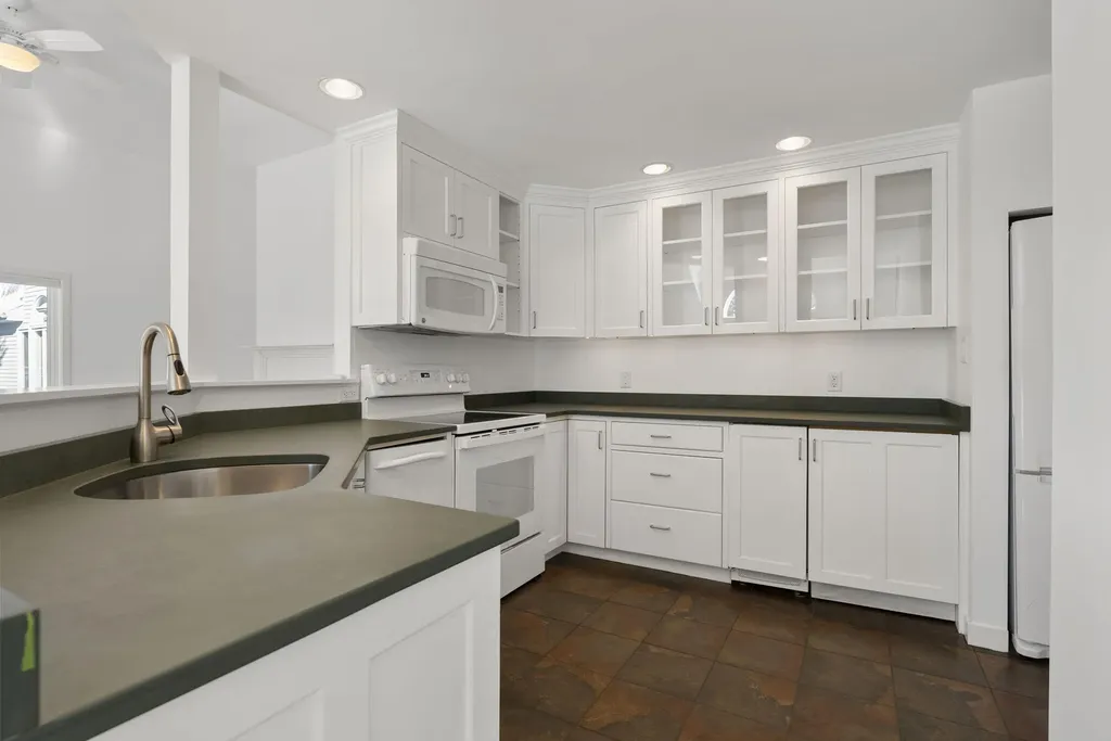 100 Bluff Road Yarmouth ME 04096