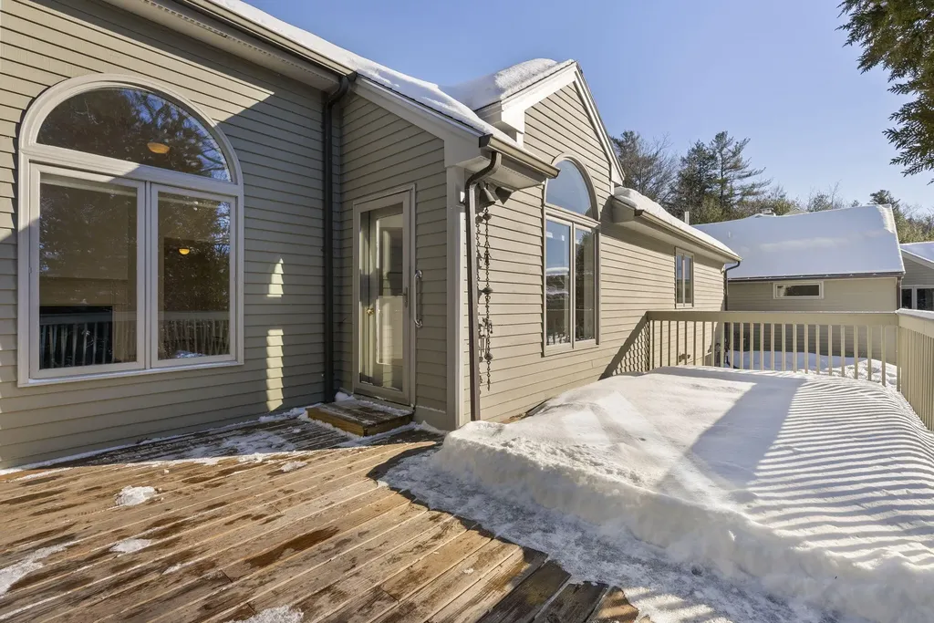 100 Bluff Road Yarmouth ME 04096
