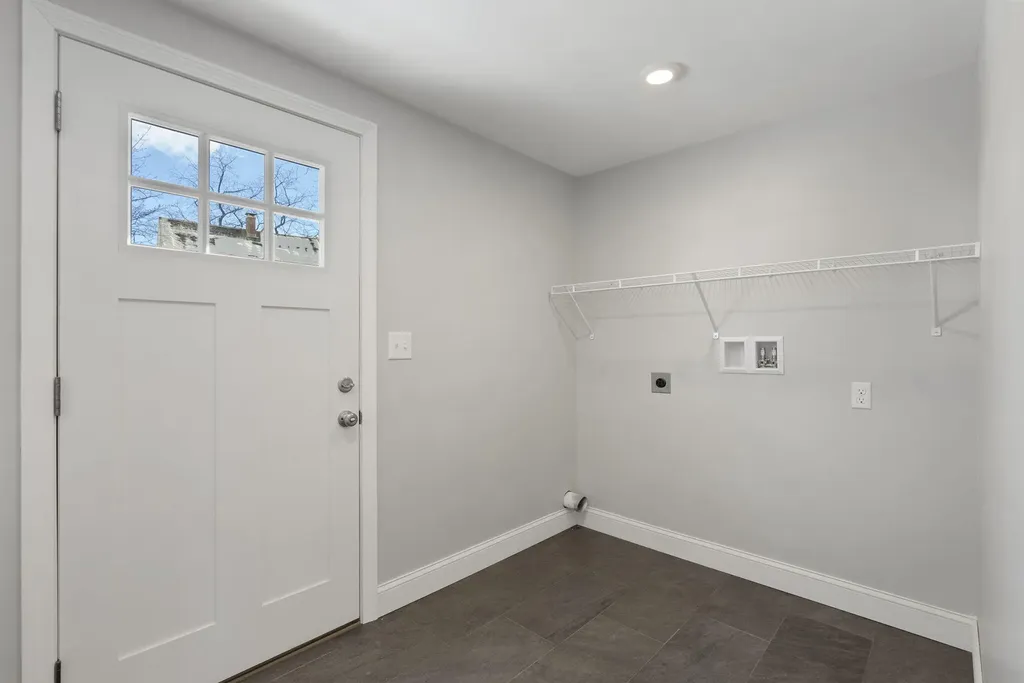 19 Jeanne Court Portland ME 04102