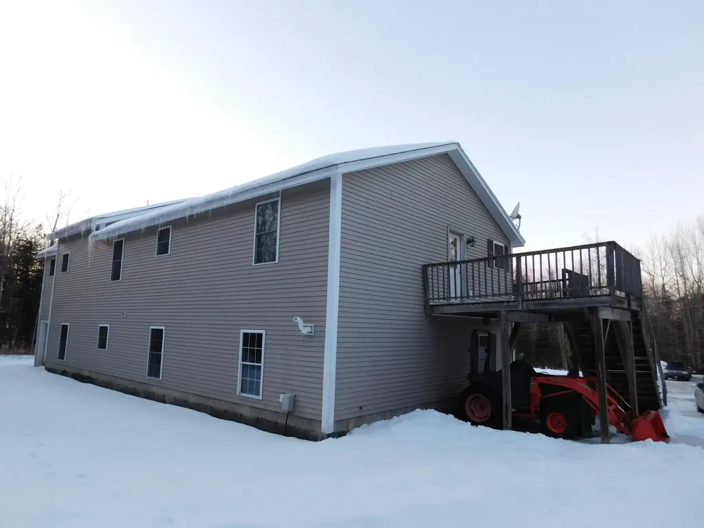 321 Dover Road Dexter ME 04930