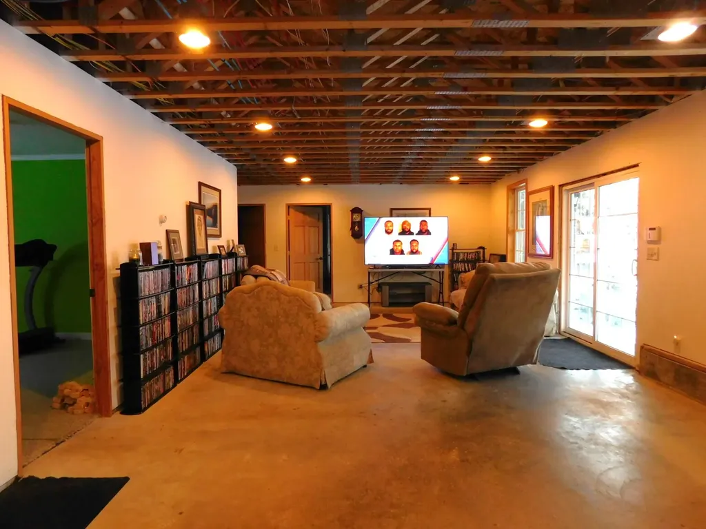 321 Dover Road Dexter ME 04930