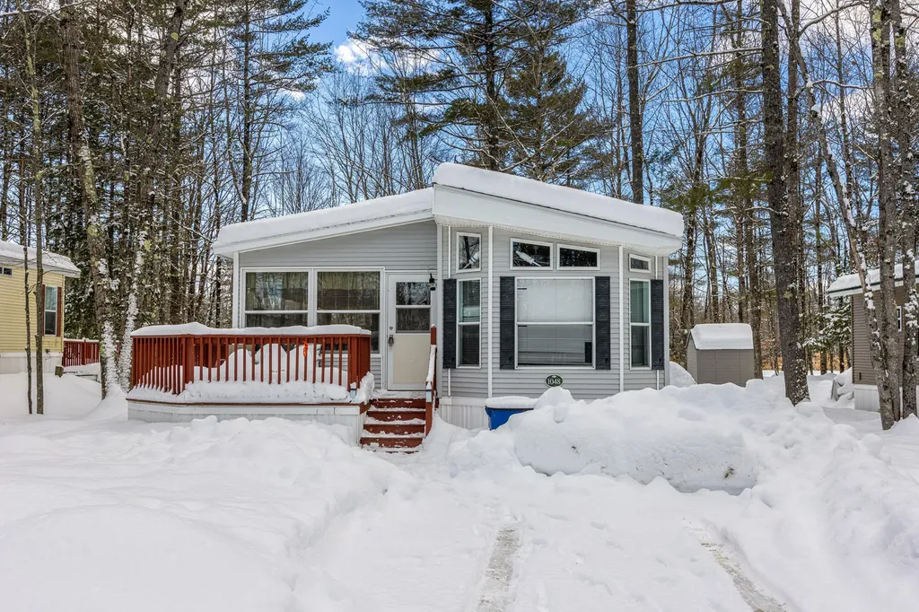 1048 Club Sebago Way Casco ME 04015