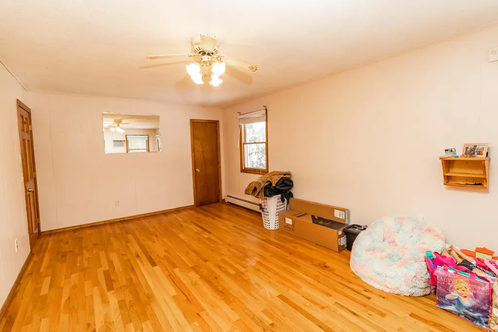 32 Deerfield Drive Sabattus ME 04280