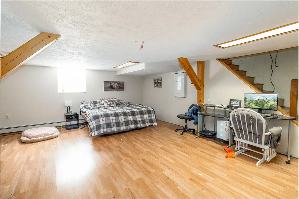 32 Deerfield Drive Sabattus ME 04280