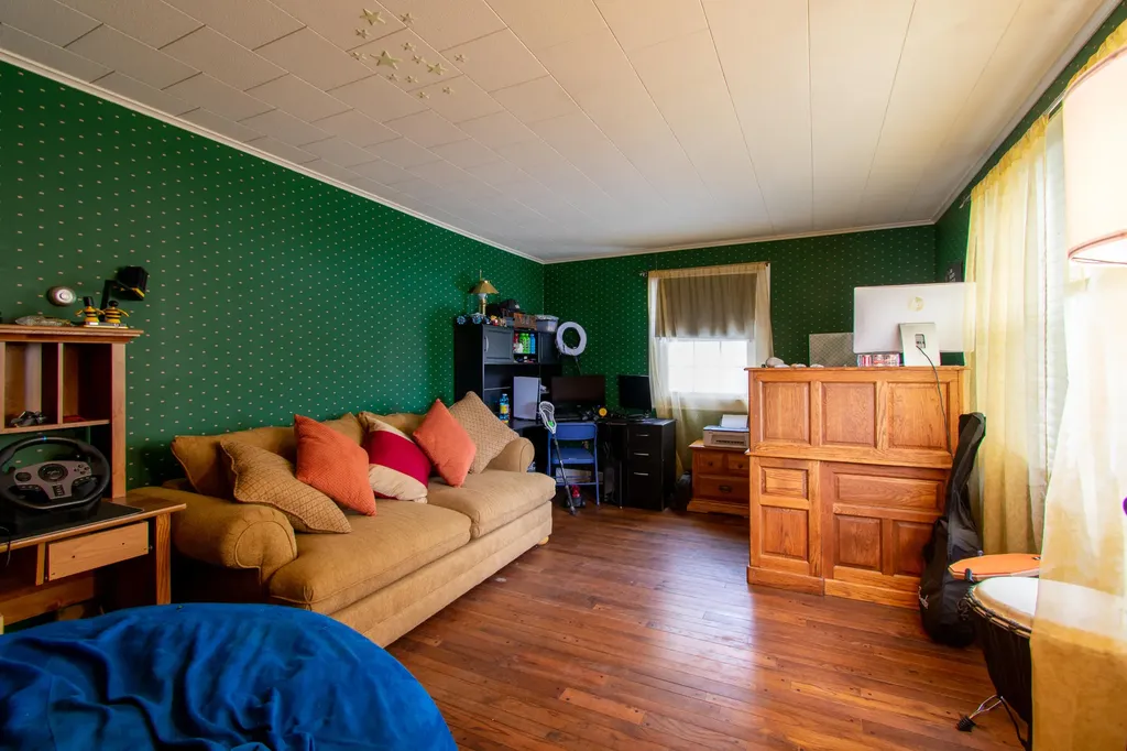 110 Gary Moore Road Ellsworth ME 04605