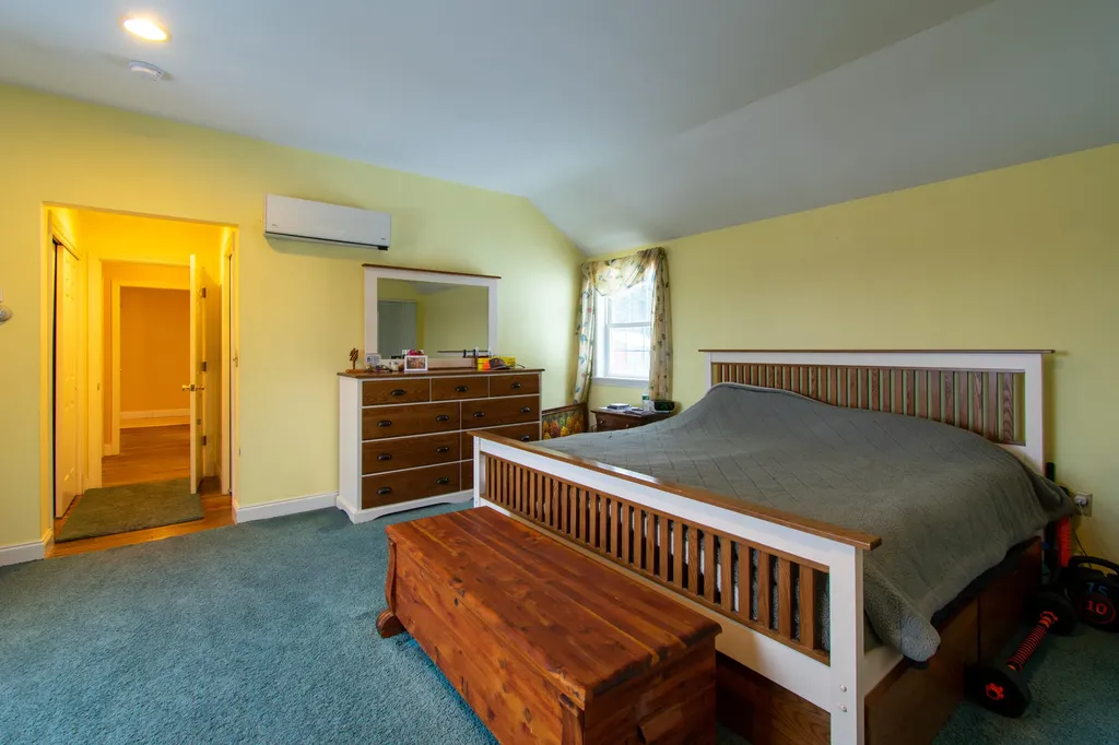 110 Gary Moore Road Ellsworth ME 04605
