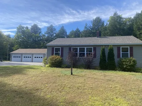 5 Peeboo Lane Augusta ME 04330