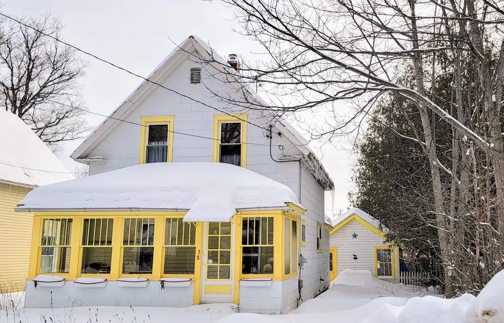 38 Henderson Street Brownville ME 04414