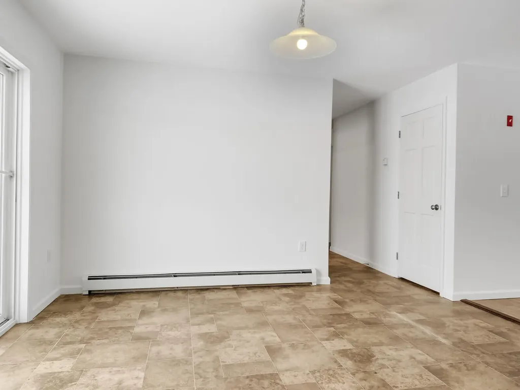 87 Lowelltown Road Wiscasset ME 04578