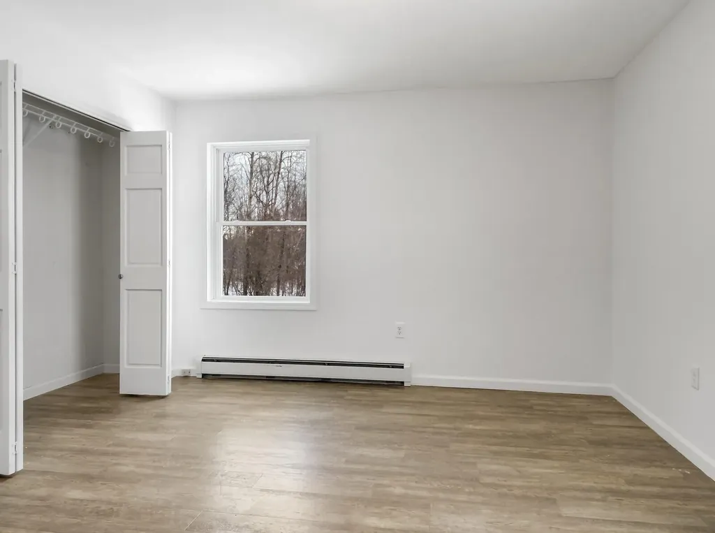 87 Lowelltown Road Wiscasset ME 04578
