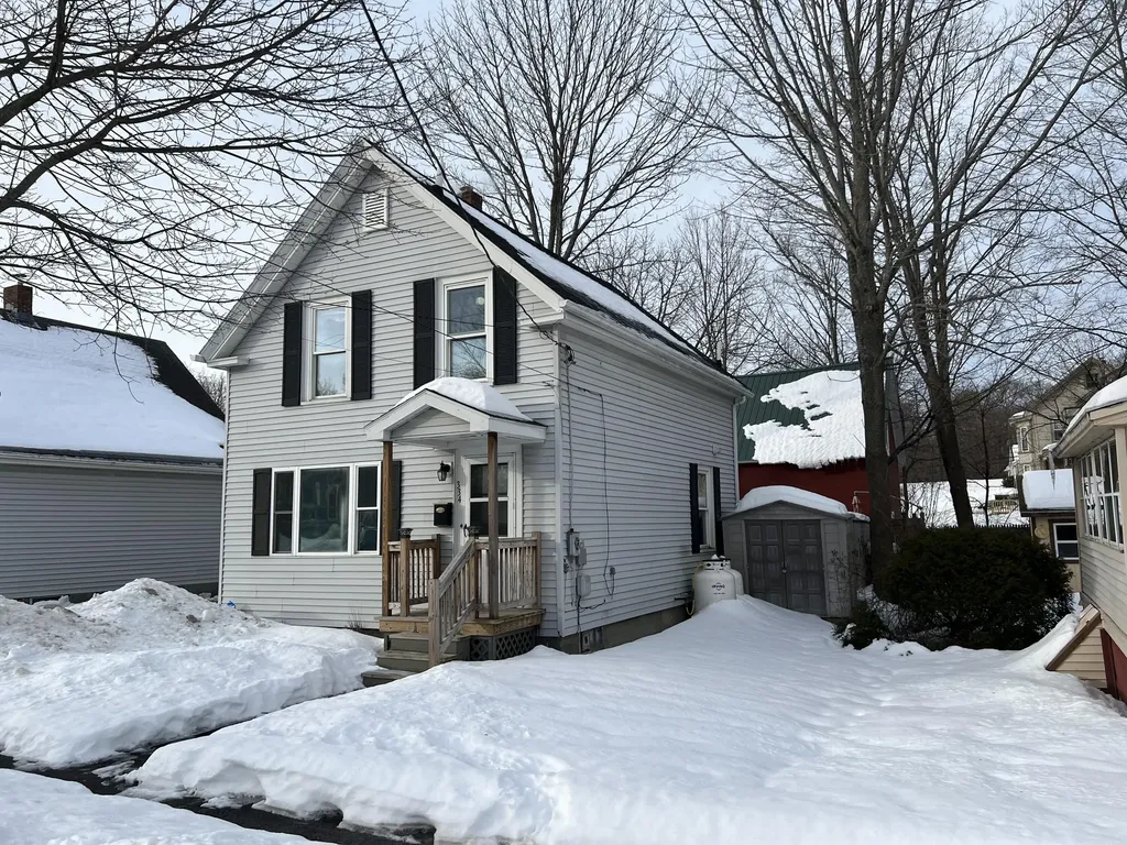 334 Grove Street Bangor ME 04401