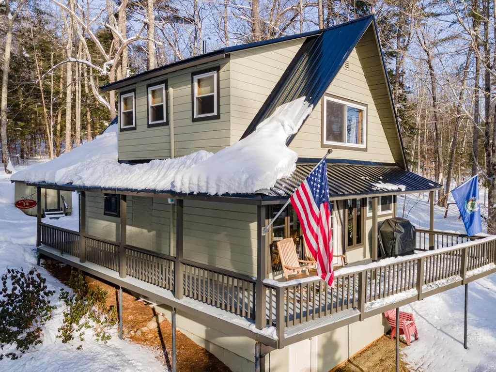 14 S Crane Lane Rome ME 04963