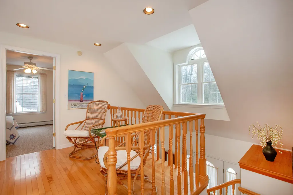 17 Damarin Lane Brunswick ME 04011