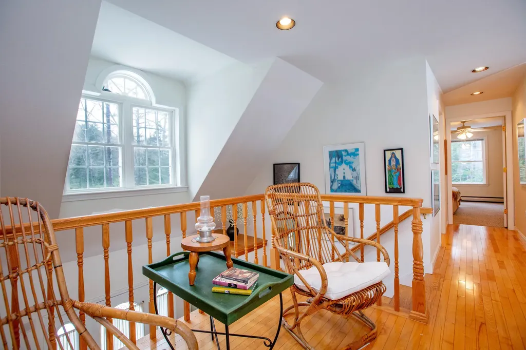 17 Damarin Lane Brunswick ME 04011